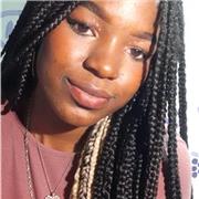 Conmigo aprenderas a realizar diseños, ya sean para RRSS, para la web, o para impresion desde cero, lo que tu quieras aprender